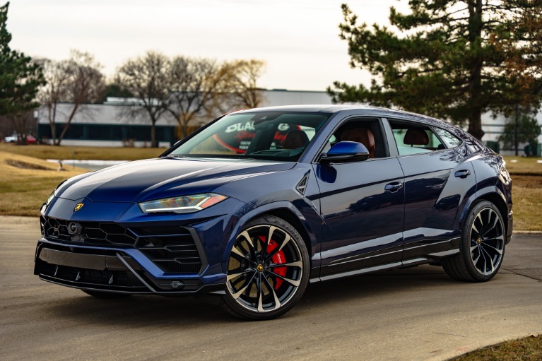 2022 Lamborghini Urus 4.0 V8's photo